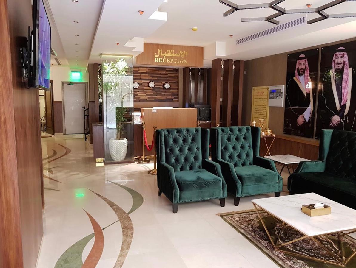 Al Louloah Al Baraqah Furnished Apartments เจดดาห์ ภายนอก รูปภาพ