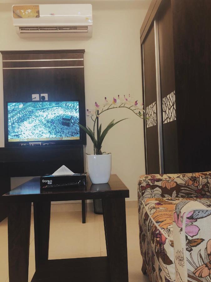 Al Louloah Al Baraqah Furnished Apartments เจดดาห์ ภายนอก รูปภาพ