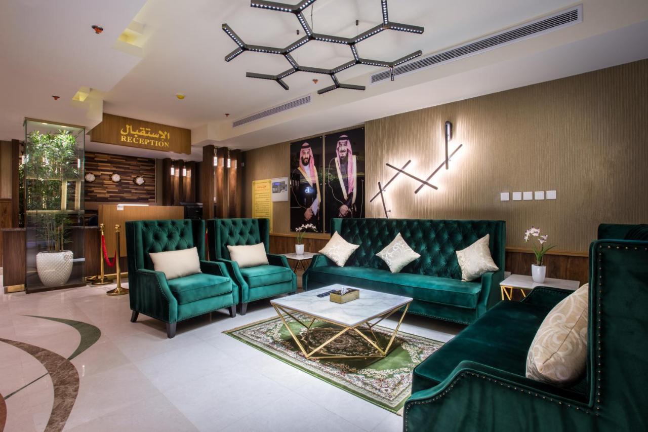 Al Louloah Al Baraqah Furnished Apartments เจดดาห์ ภายนอก รูปภาพ